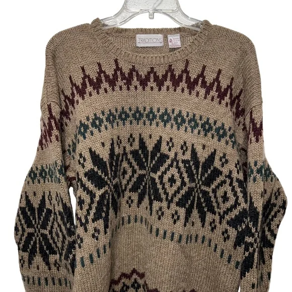 Traditions 90's wool knit Fair Isle sweater in a tan/beige color - Picture 3 of 9